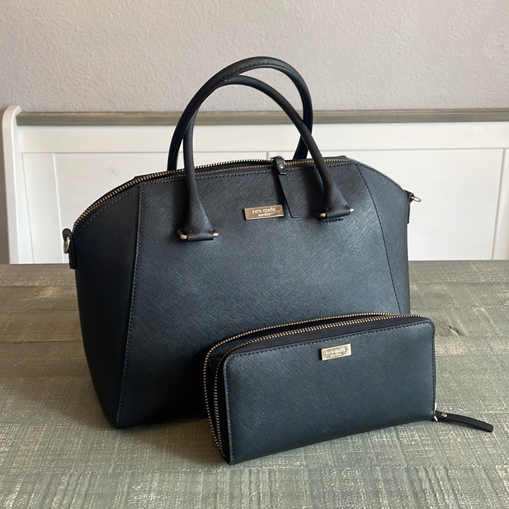 Great gift set! Kate Spade Handbag & Wallet